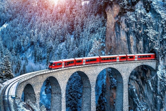 Bernina Express'i Turları