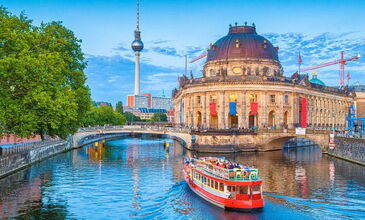 Hamburg'dan Berlin'e Kuzey Avrupa Turu - Ajet Havayolları İle - 3 Gece 4 Gün - 23 Nisan Özel